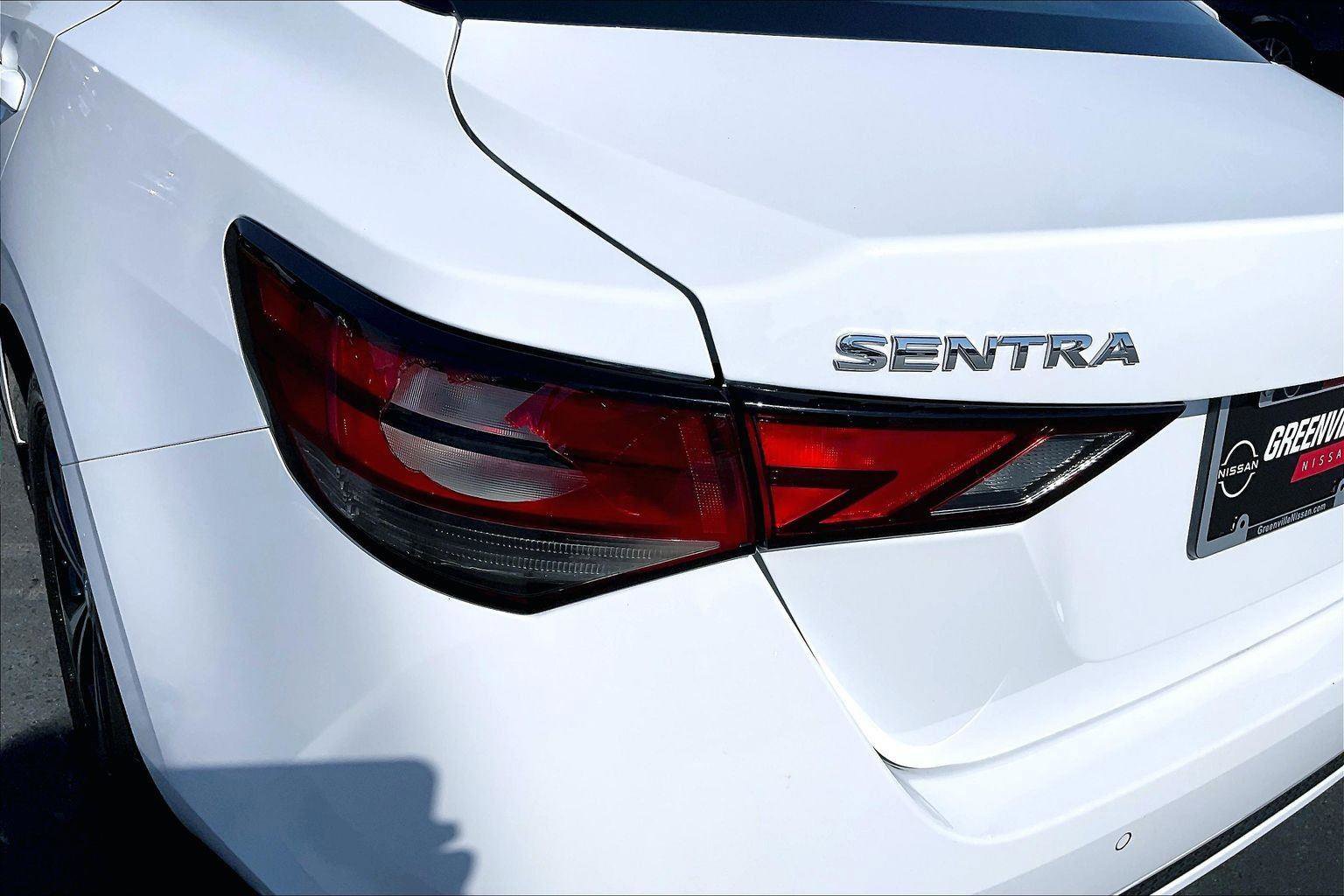 Used 2023 Nissan Sentra SV image 30