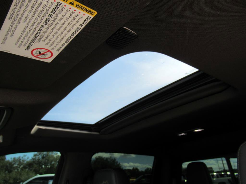 Used 2021 Chevrolet Silverado 3500 High Country image 28