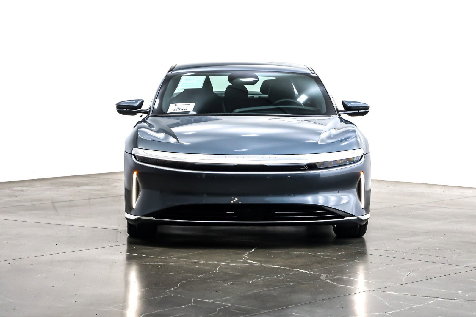 Used 2024 Lucid Air Touring image 3