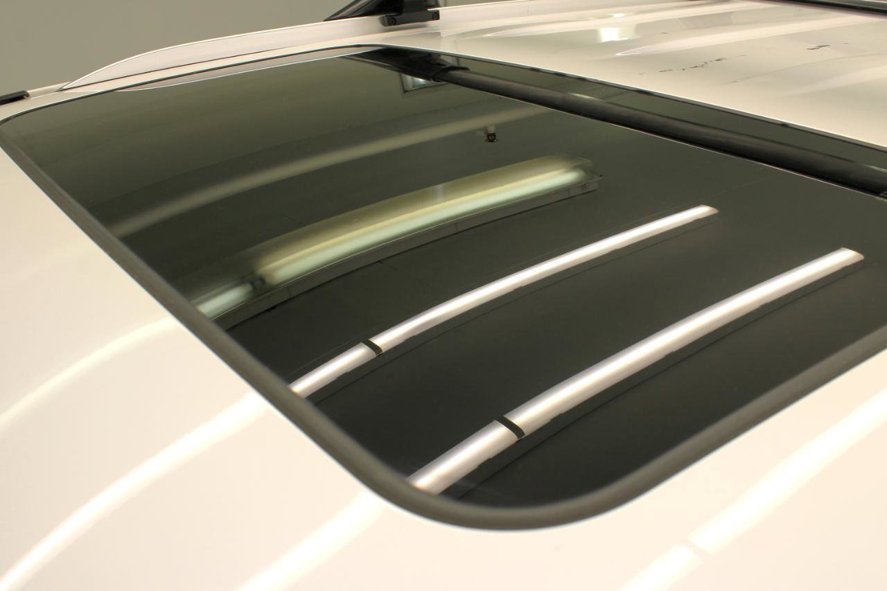 Used 2017 Lexus LX 570 4WD w/ Luxury Package image 24