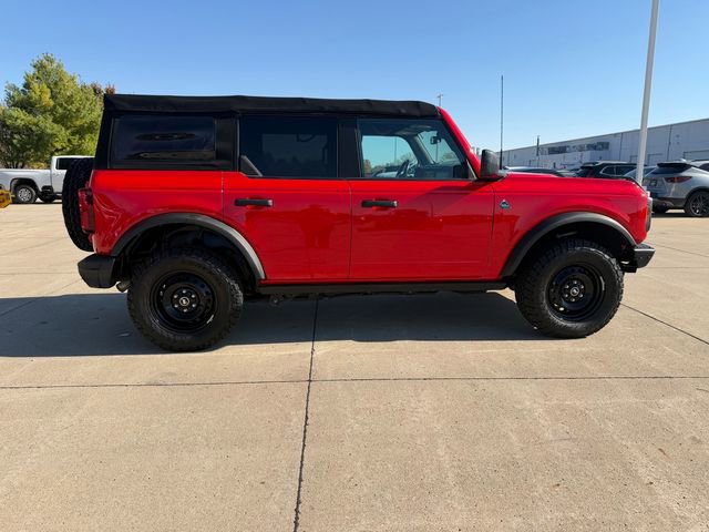 Used 2022 Ford Bronco Black Diamond image 11