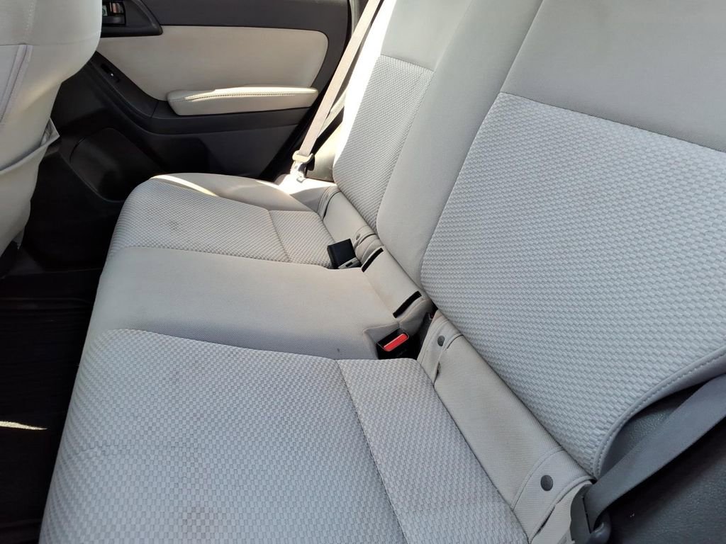Used 2016 Subaru Forester 2.5i image 16