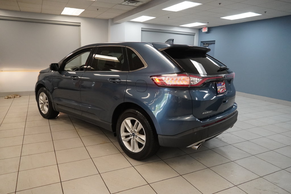 Used 2018 Ford Edge SEL w/ Equipment Group 201A AWD/4WD image 3