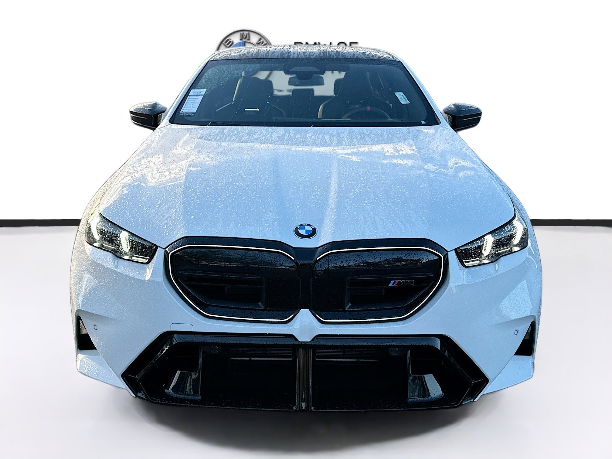 New 2026 BMW M5 w/ Carbon Package image 2