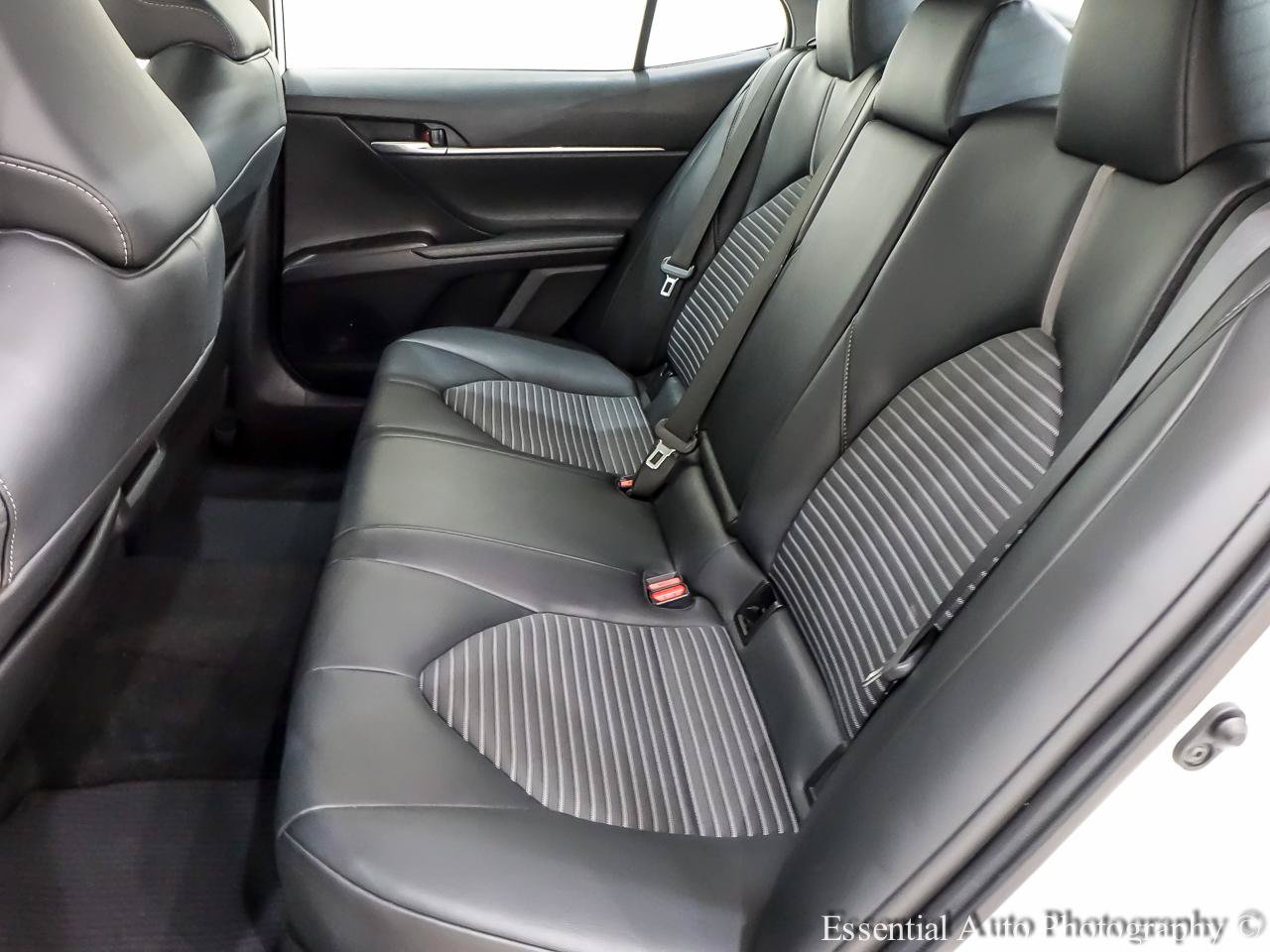 Used 2023 Toyota Camry SE w/ Cold Weather Package AWD/4WD image 16