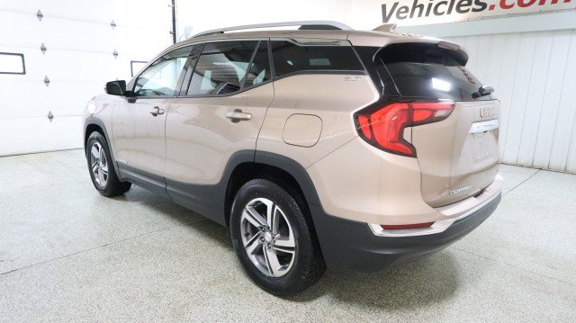 Used 2018 GMC Terrain SLT image 3