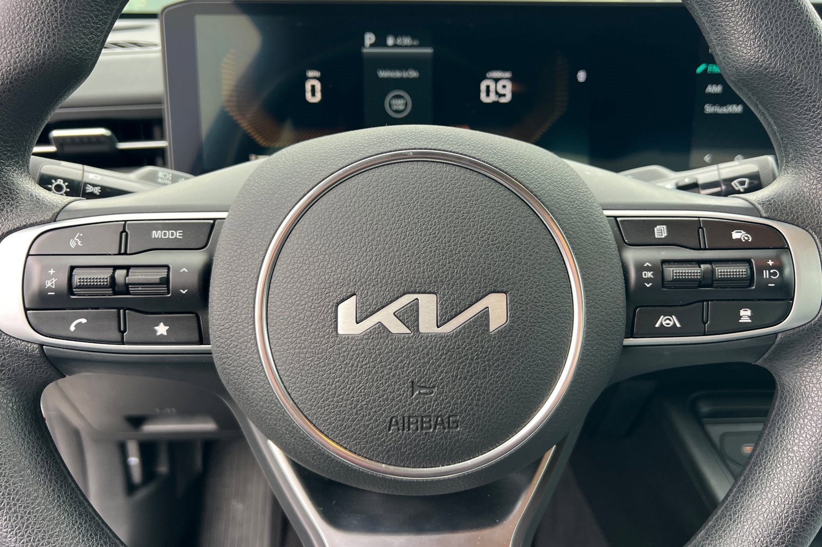 Used 2025 Kia K5 LXS image 24