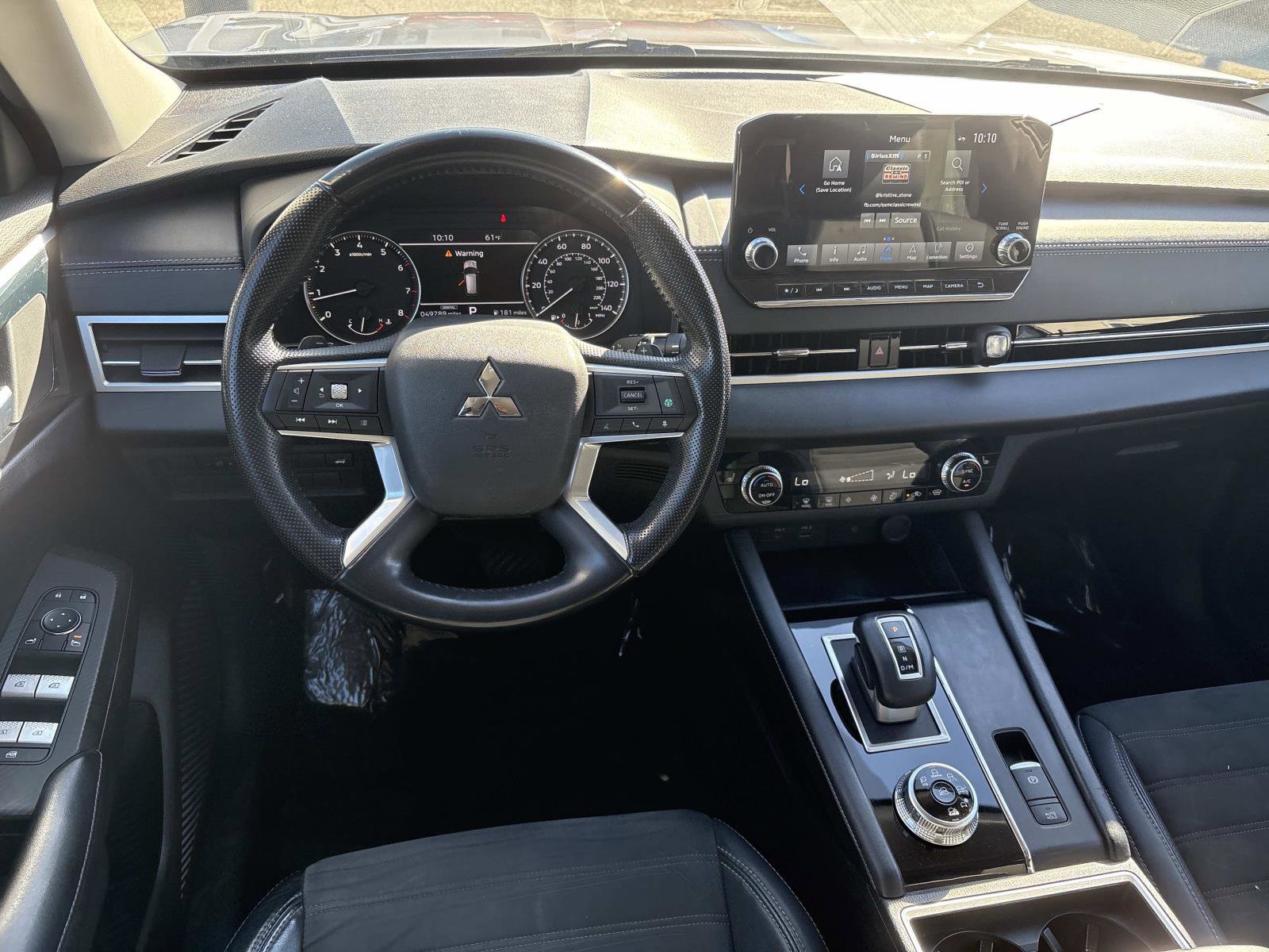 Used 2022 Mitsubishi Outlander SE image 8