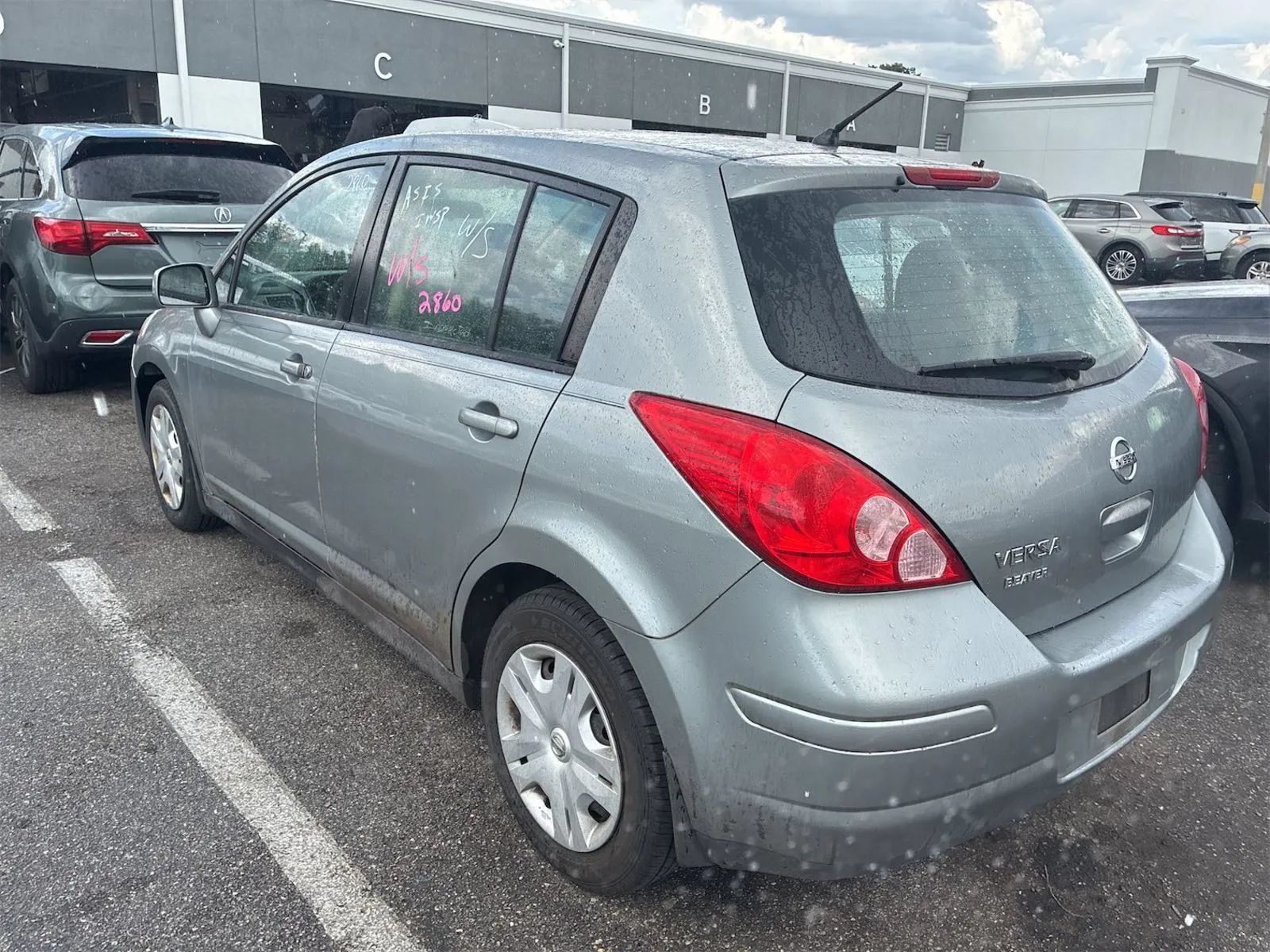 Used 2011 Nissan Versa 1.8 S w/ Plus Pkg FWD image 2