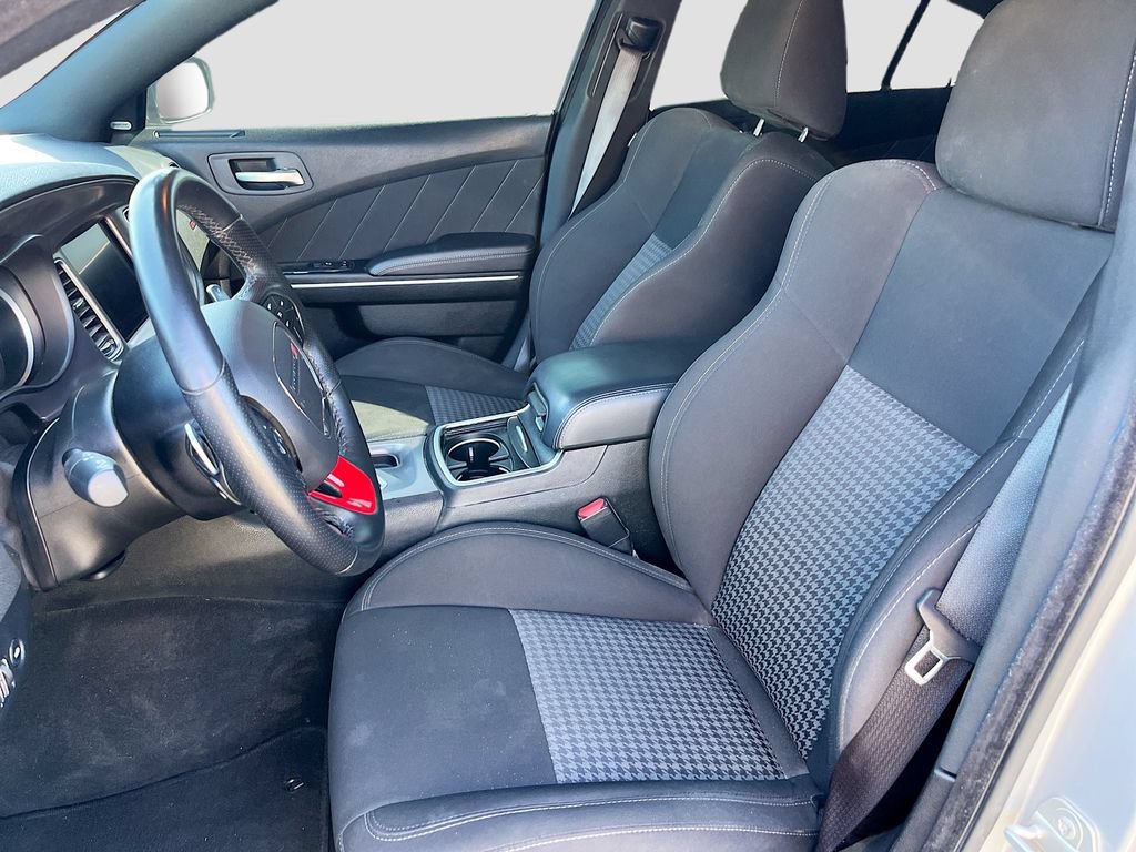 Used 2023 Dodge Charger Scat Pack w/ Navigation & Travel Group RWD image 21