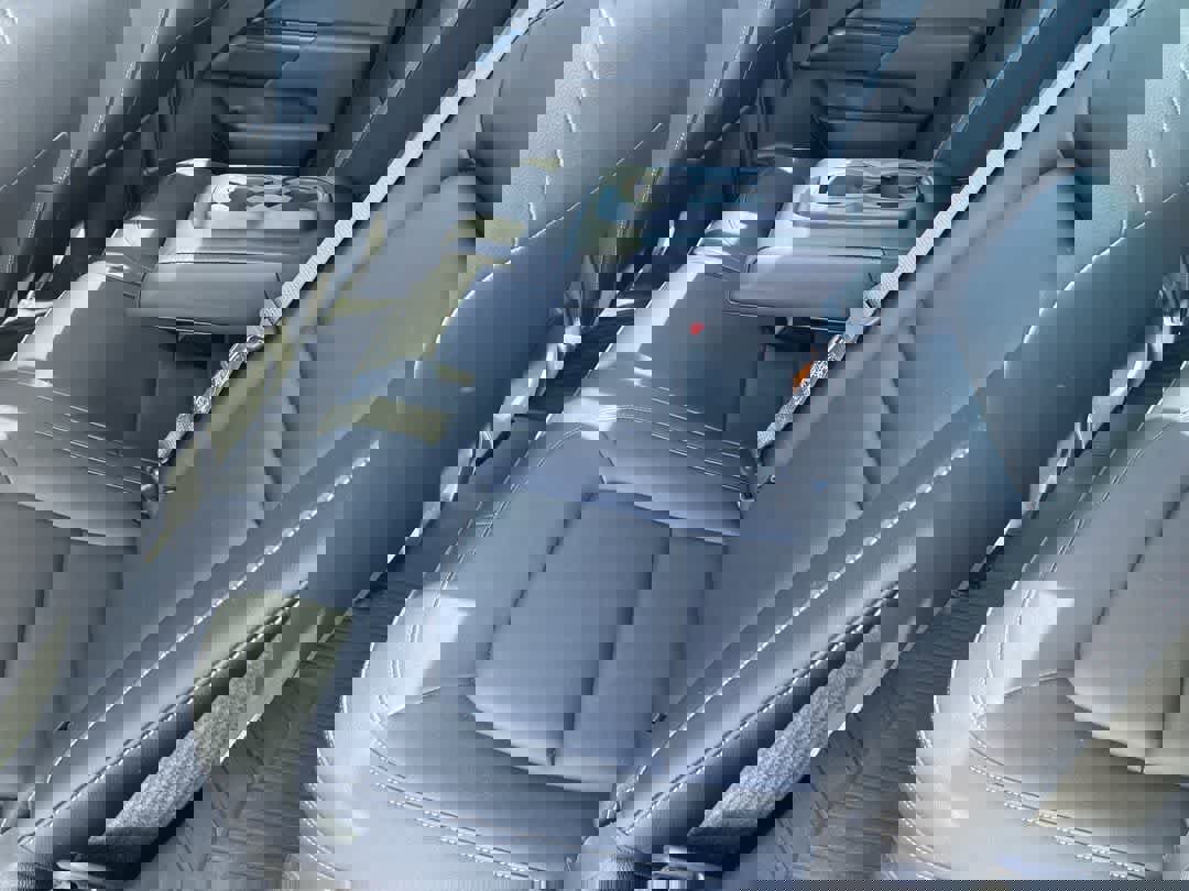 Used 2018 Chevrolet Colorado Z71 w/ Centennial Edition image 22