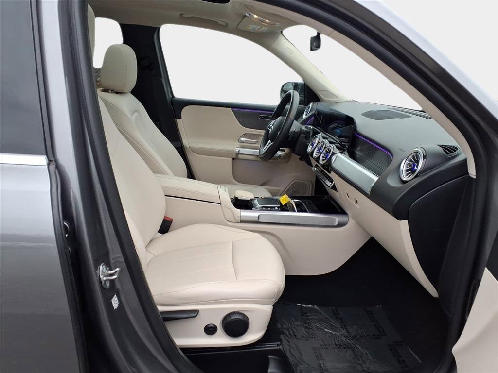 Used 2022 Mercedes-Benz GLB 250 image 16