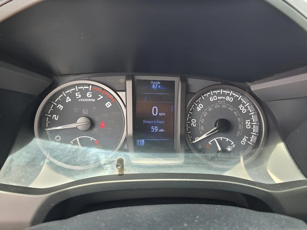 Used 2020 Toyota Tacoma TRD Sport w/ Technology Package AWD/4WD image 16