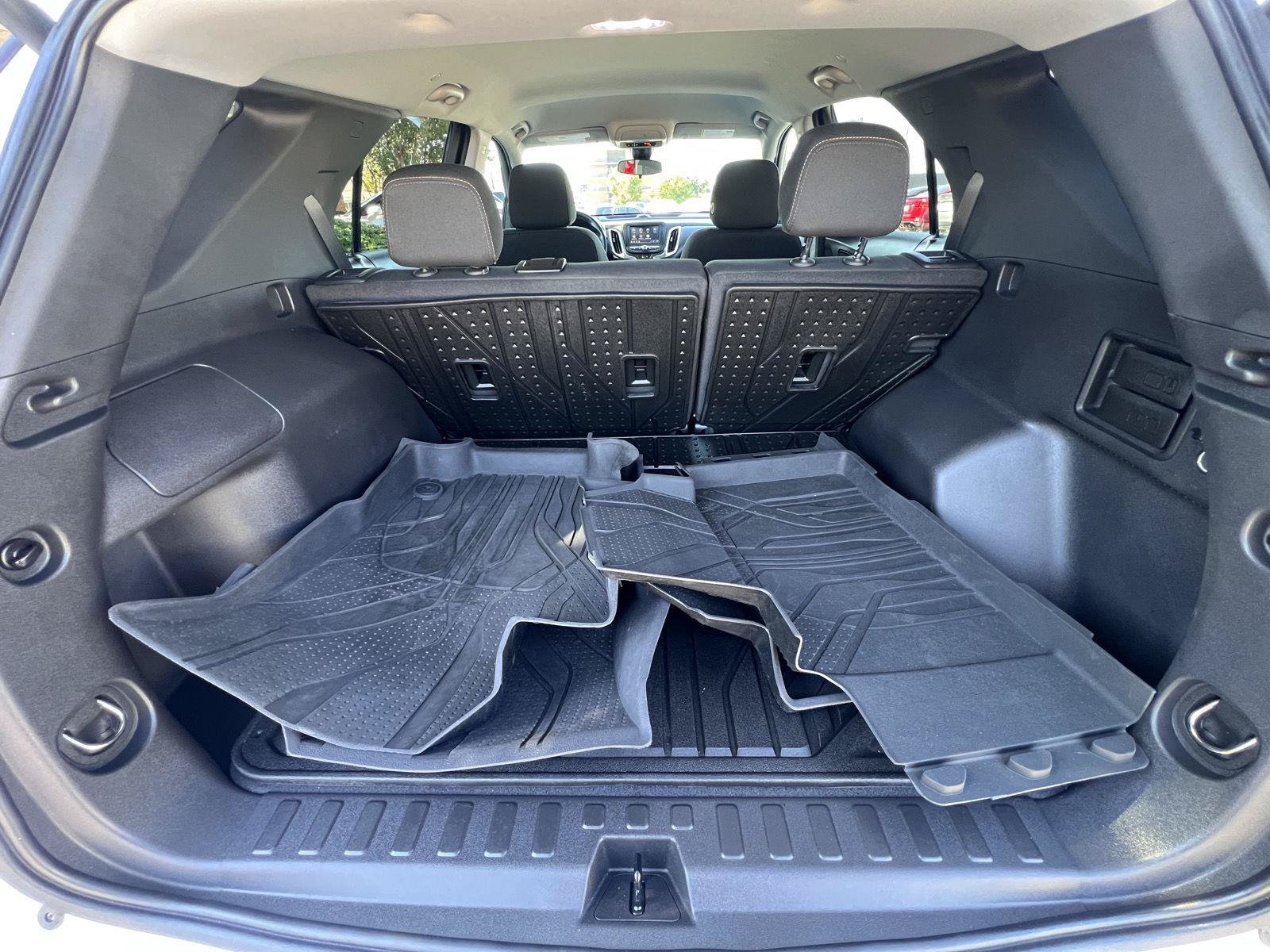 Used 2024 Chevrolet Equinox LT FWD image 34