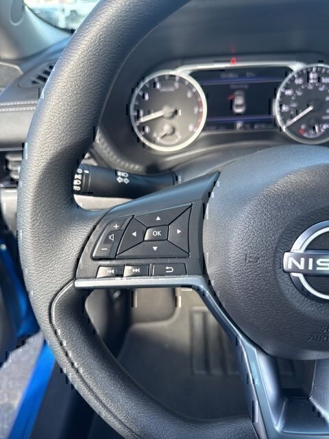Used 2024 Nissan Sentra SV FWD image 20
