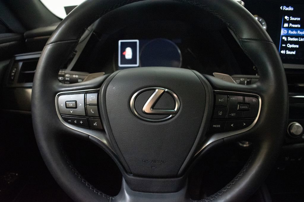 Used 2022 Lexus ES 250 w/ Premium Package AWD/4WD image 12