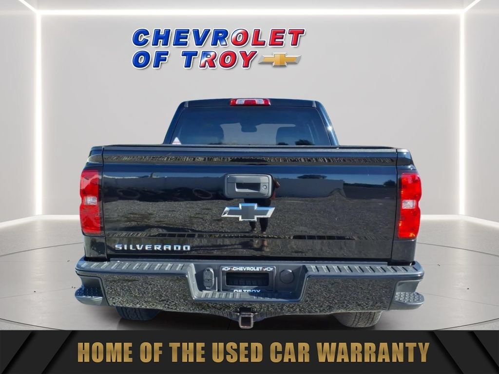 Used 2018 Chevrolet Silverado 1500 Custom w/ Custom Value Package AWD/4WD image 8