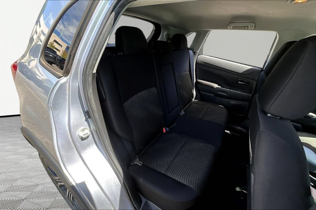Used 2016 Mitsubishi Outlander Sport ES FWD image 24