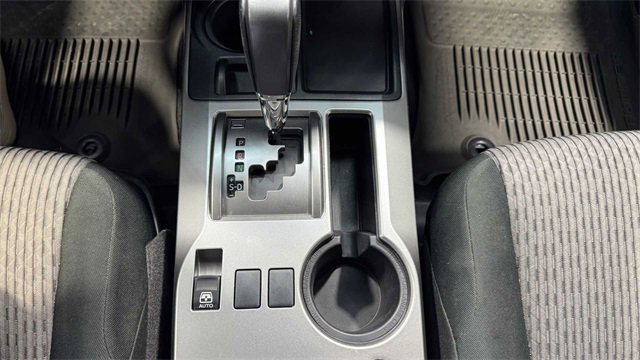 Used 2022 Toyota 4Runner SR5 image 29