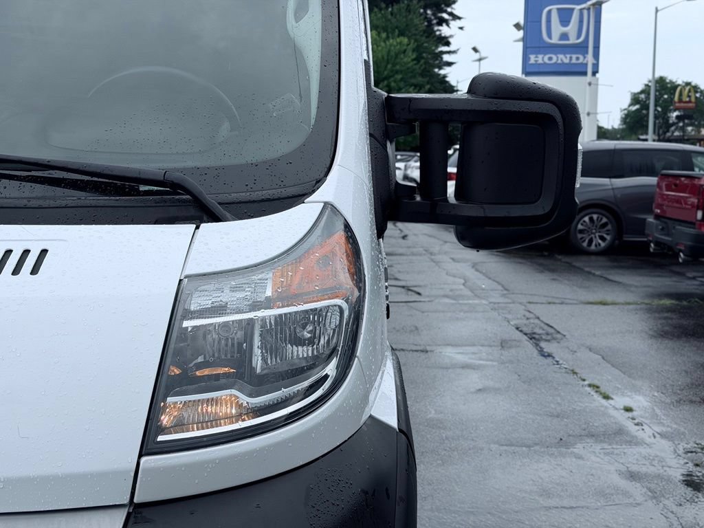 Used 2021 RAM ProMaster 2500 w/ Interior LED Lighting Group FWD image 3