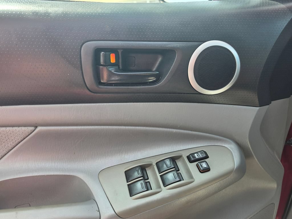 Used 2008 Toyota Tacoma PreRunner RWD image 21