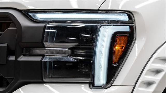 Used 2025 Ford F150 Lariat image 18
