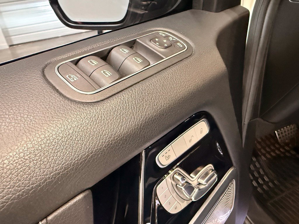 Used 2021 Mercedes-Benz G 550 image 13