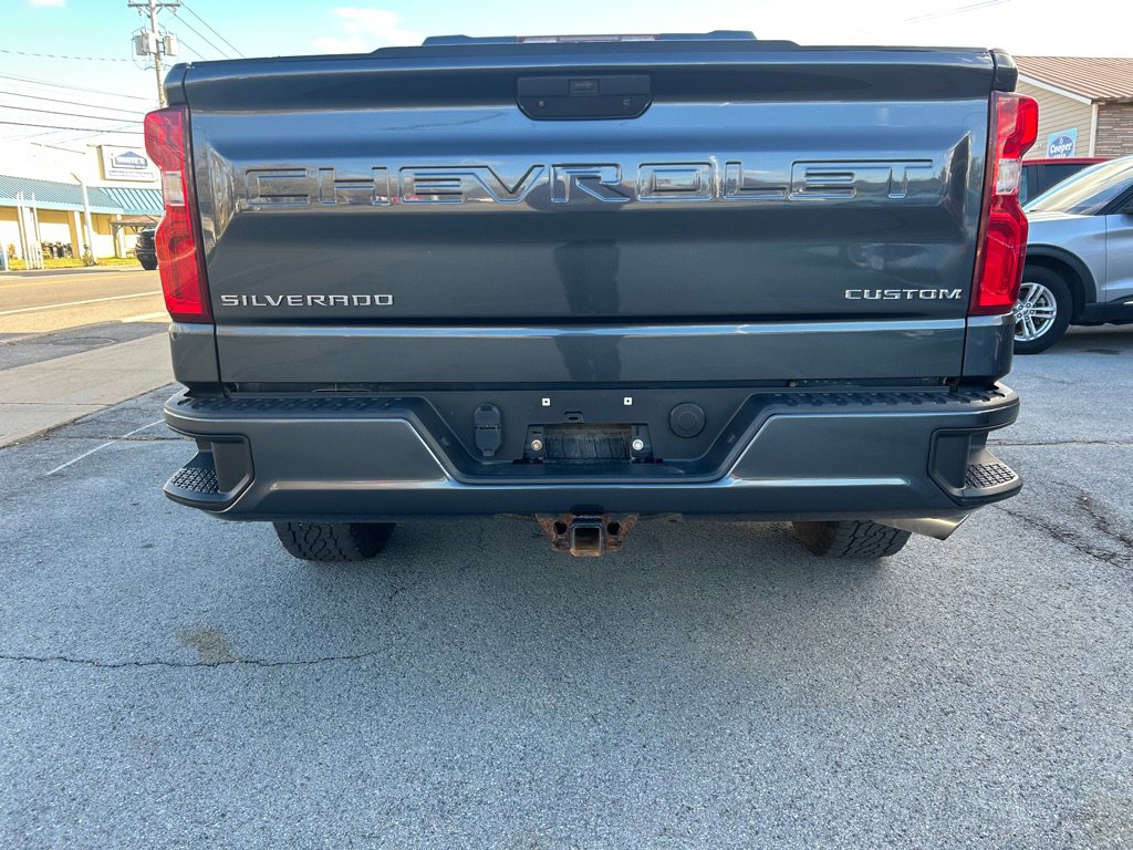 Used 2019 Chevrolet Silverado 1500 Custom w/ Custom Convenience Package image 14