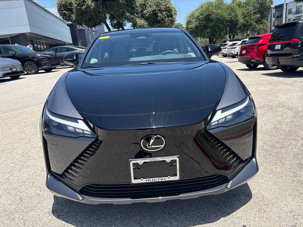 Certified 2025 Lexus RZ 300e w/ Accessory Package (2T) FWD image 8