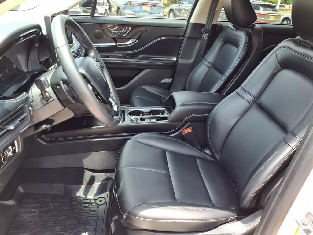 Used 2023 Lincoln Corsair FWD image 23