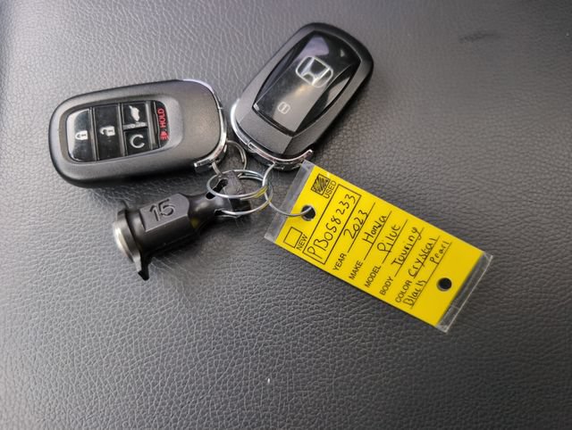 Used 2023 Honda Pilot Touring image 35