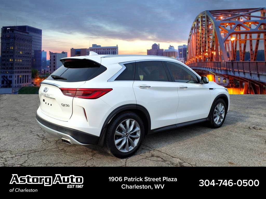 Used 2021 INFINITI QX50 Luxe w/ Cargo Package AWD/4WD image 3