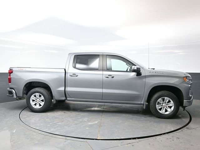 Used 2025 Chevrolet Silverado 1500 LT AWD/4WD image 4