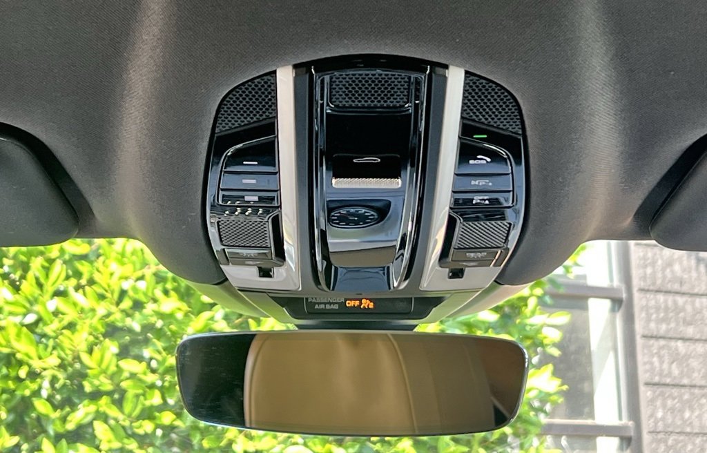 Used 2021 Porsche Cayenne Coupe image 41