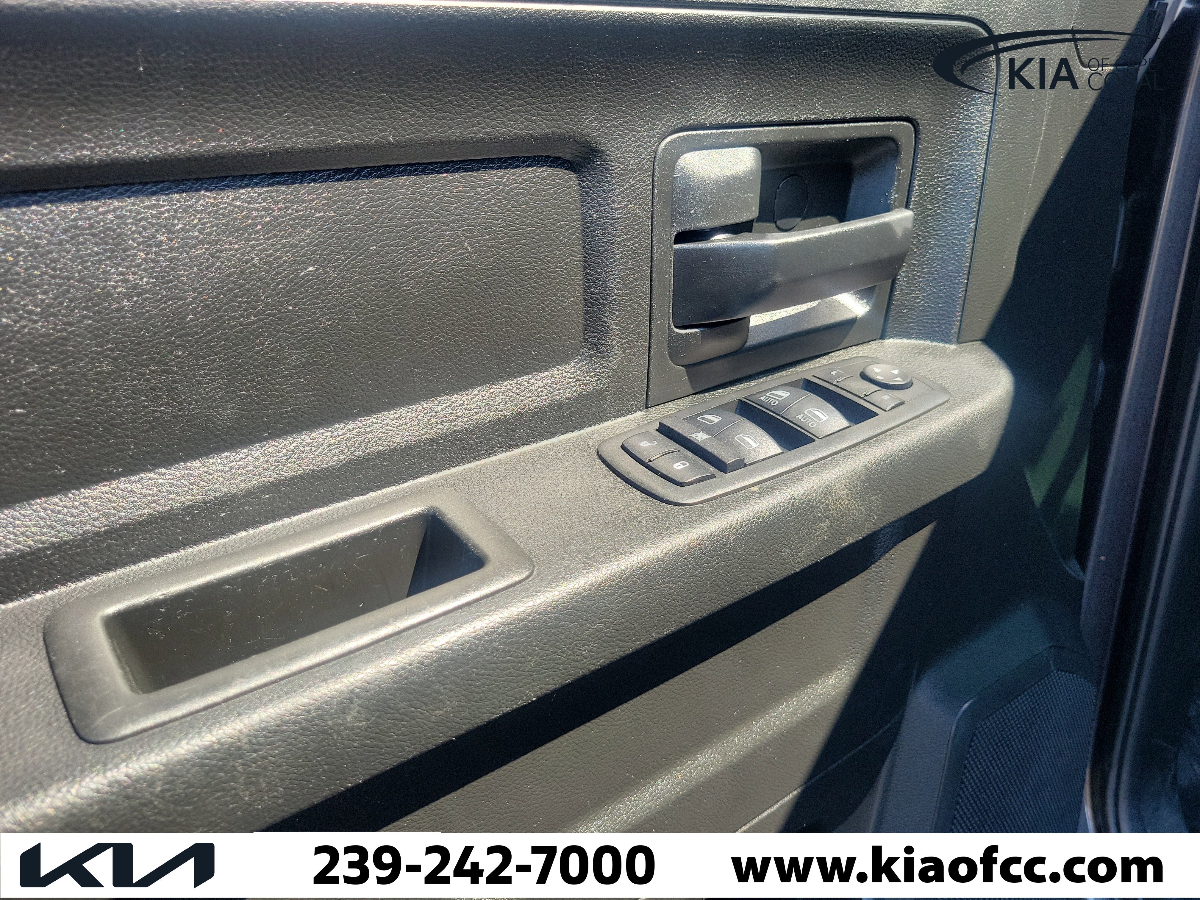 Used 2018 RAM 2500 Tradesman w/ Chrome Appearance Group AWD/4WD image 24