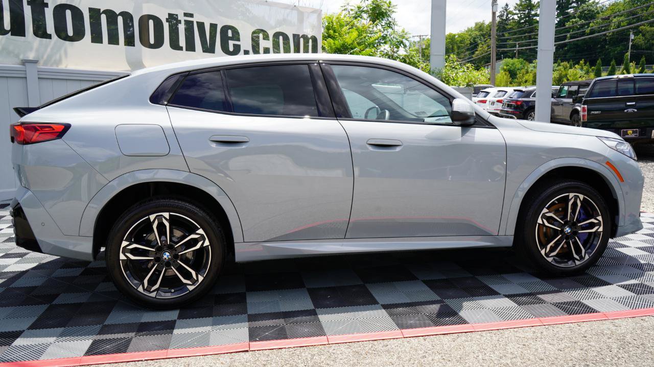 Used 2026 BMW X2 xDrive28i AWD/4WD image 6