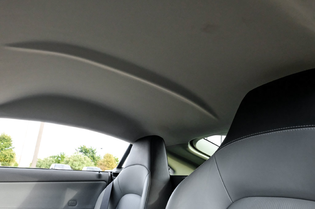 Used 2006 Chrysler Crossfire Limited RWD image 27