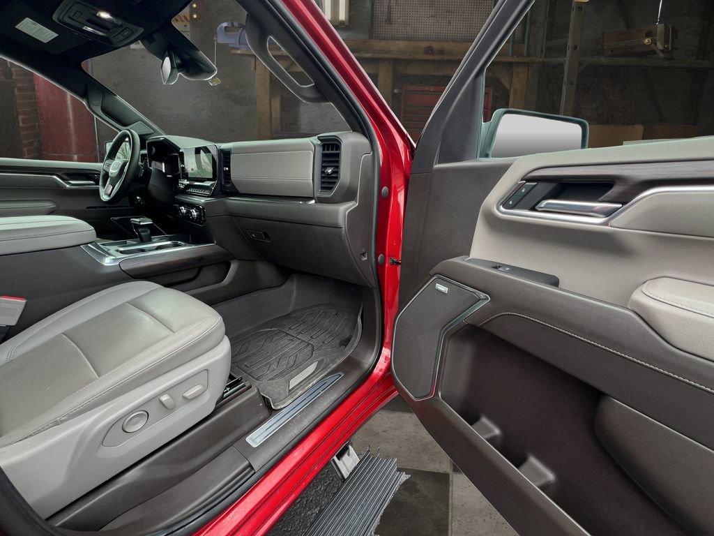 Certified 2023 GMC Sierra 1500 SLT w/ SLT Premium Package image 16
