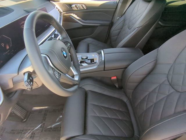 Used 2026 BMW X5 sDrive40i w/ Premium Package image 19