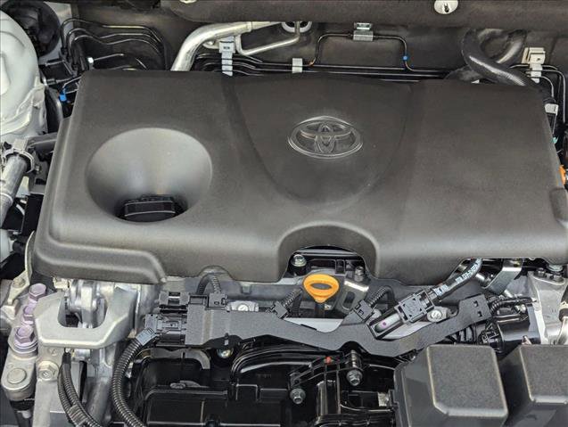 Certified 2025 Toyota RAV4 XLE FWD image 21