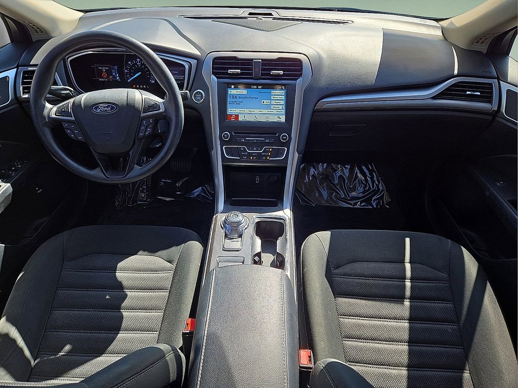 Used 2018 Ford Fusion SE image 15