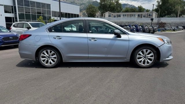 Used 2016 Subaru Legacy 2.5i Premium AWD/4WD image 2