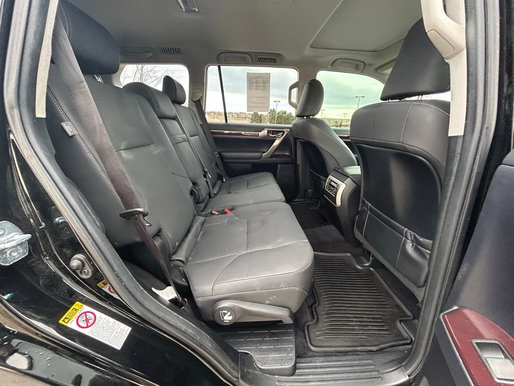 Used 2019 Lexus GX 460 image 29