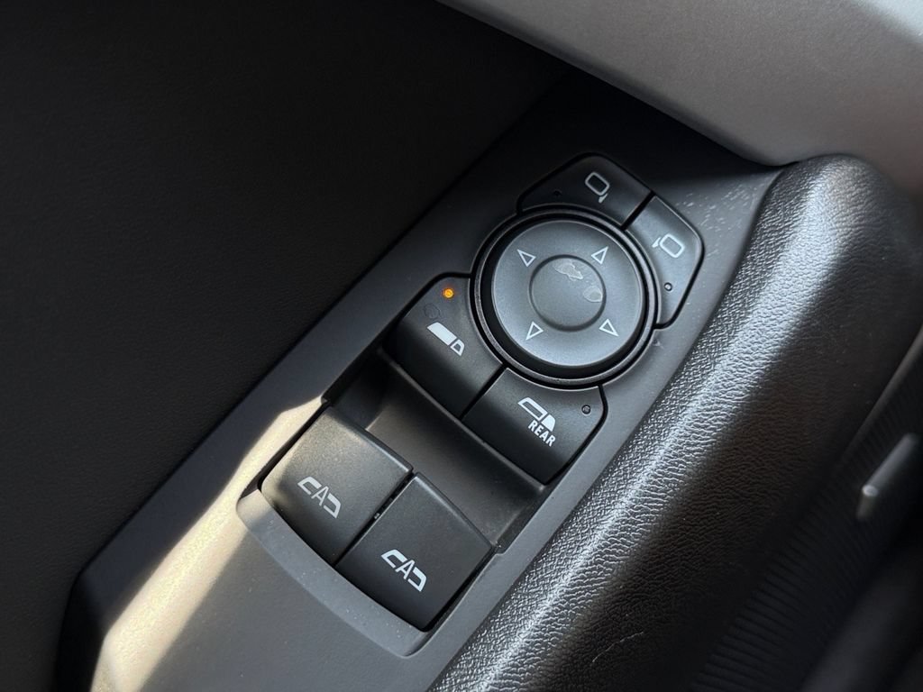 Used 2022 Chevrolet Camaro LT w/ LPO, Ground Effects Package RWD image 28