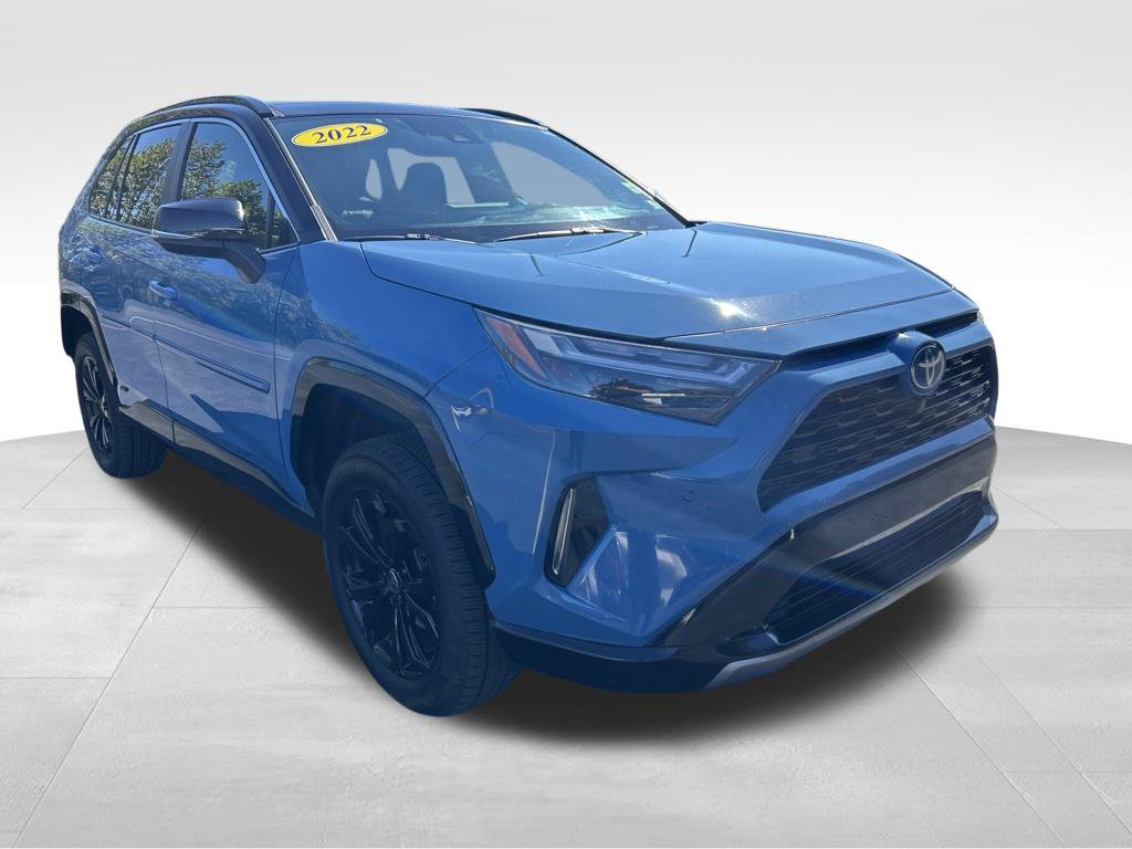 Used 2022 Toyota RAV4 XSE AWD/4WD image 7
