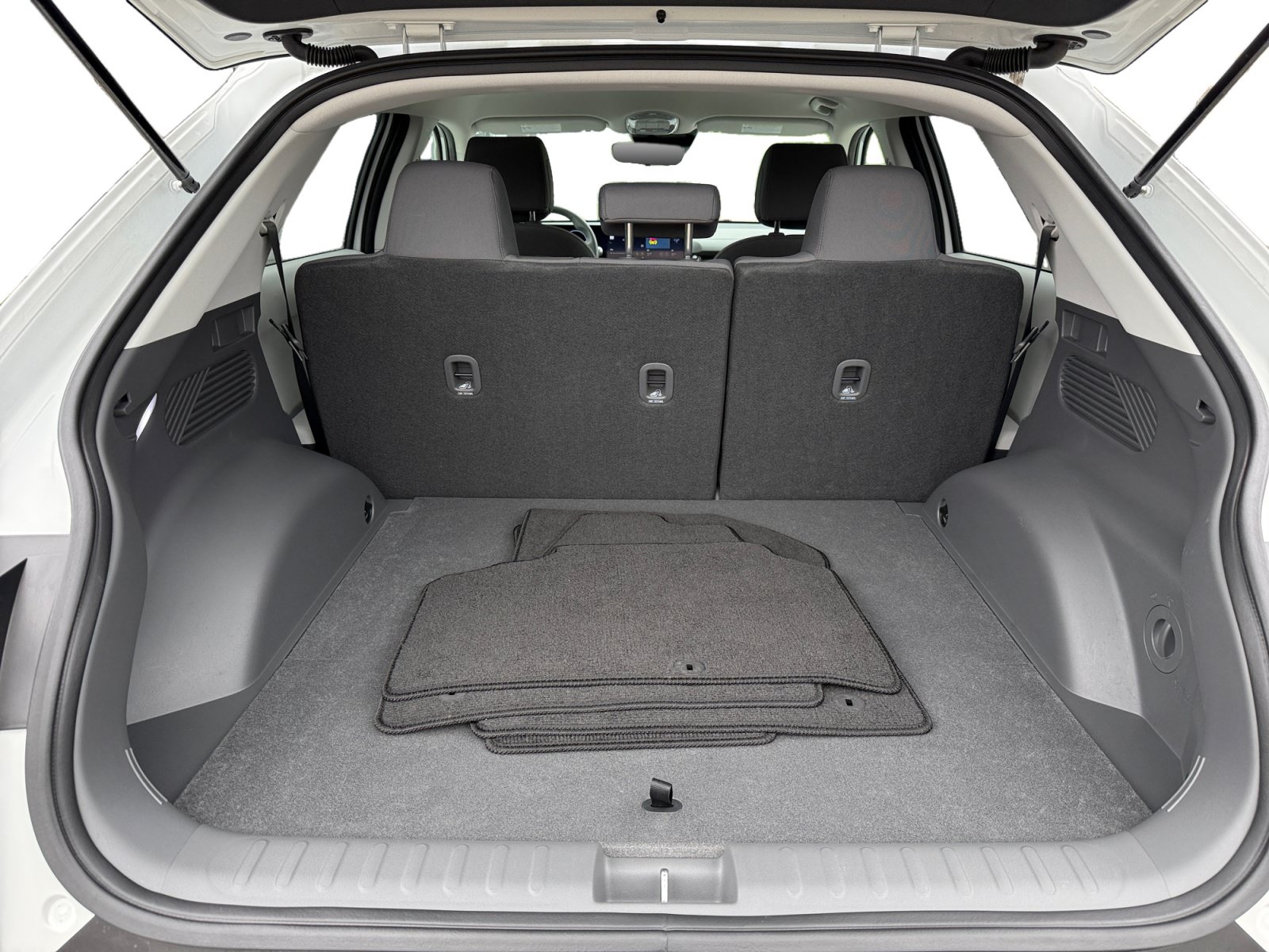 Certified 2025 Hyundai Ioniq 5 SE RWD image 17
