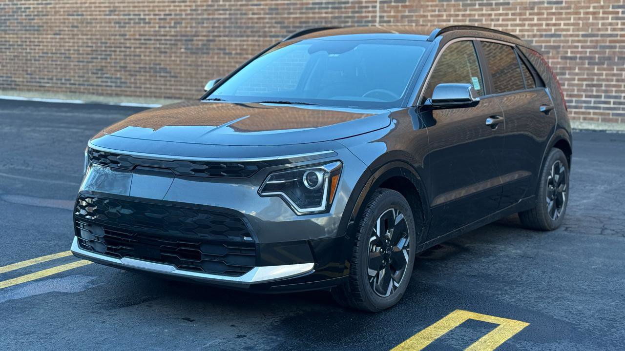 Used 2023 Kia Niro Wind image 3