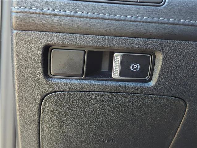 Used 2022 Hyundai Santa Fe SEL Premium image 10