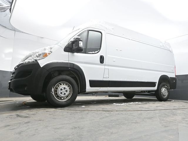 Used 2025 RAM ProMaster 2500 w/ Convenience Group image 32