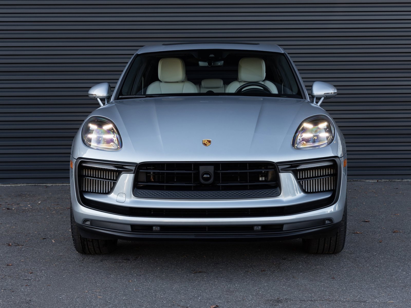 Used 2023 Porsche Macan S image 7